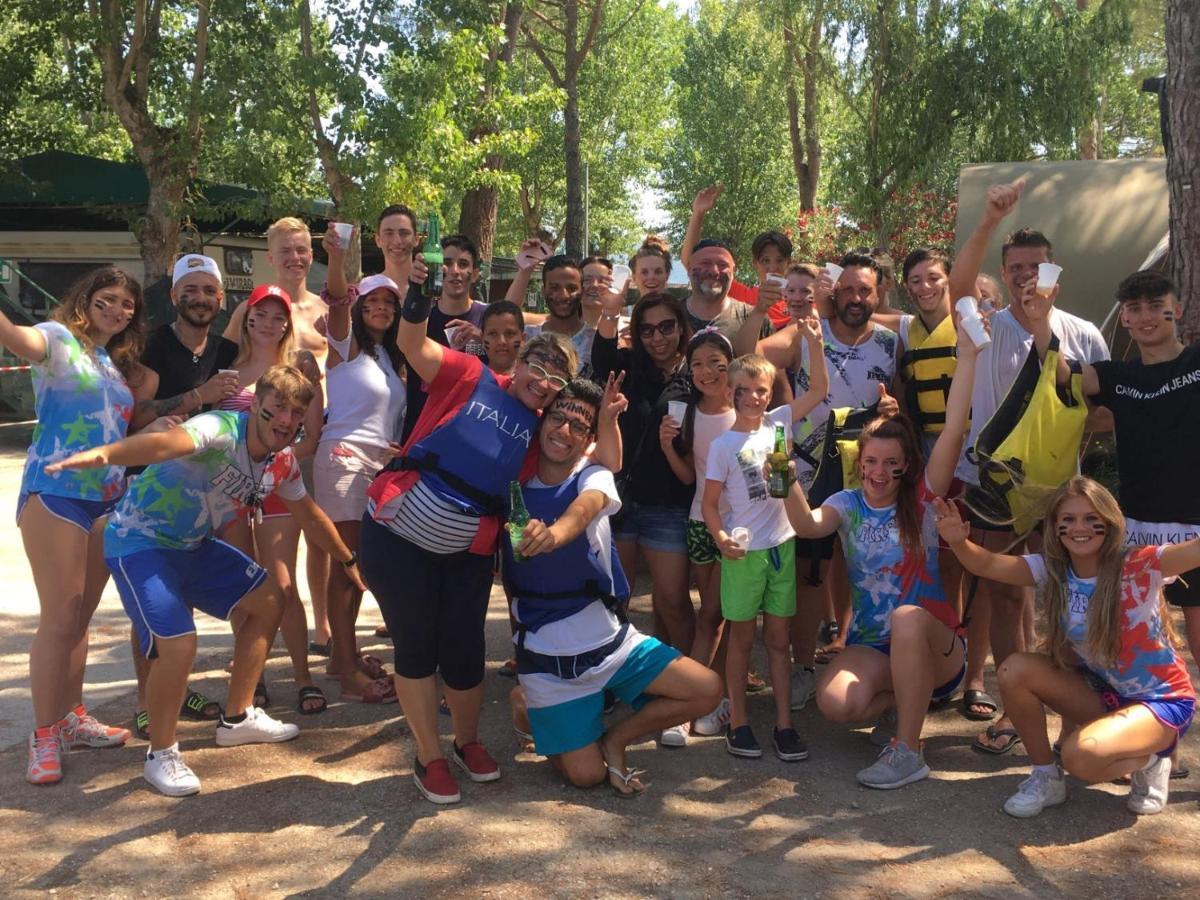 Camping Village Punta Navaccia Tuoro sul Trasimeno Exterior foto